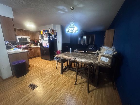 2nd image of 738 Mockingbird Dr