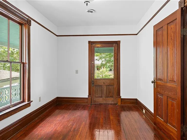 235 Elizabeth St NE #B — Photo 21