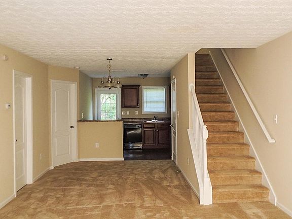 2nd image of 1026 Weatherwood Pl