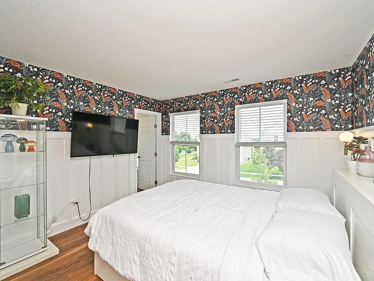 5595 Noble Ct — Photo 38