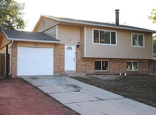 1467 Bonita Dr, Fountain, CO 80817