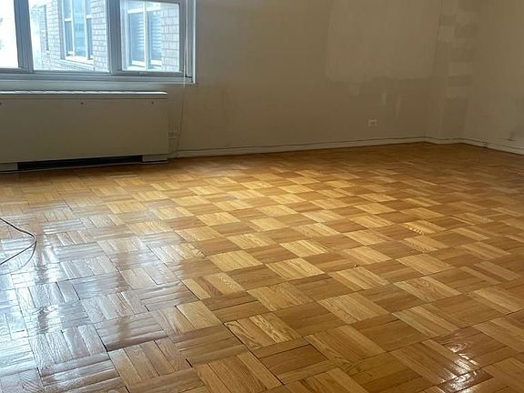 4th image of 401 E 81st St APT 10M