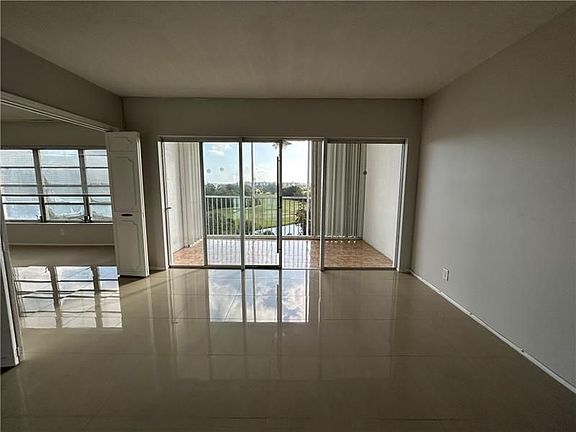 5th image of 3300 N Palm Aire Dr APT 808