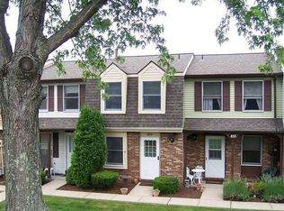 804 Bonnie Brae Dr, Coraopolis, PA