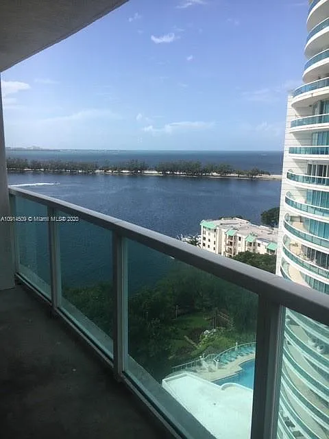 1 bed, 791 sqft, $3,000 — Photo 2