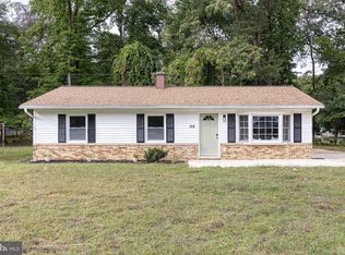 158 Grandview Ct, Pasadena, MD 21122