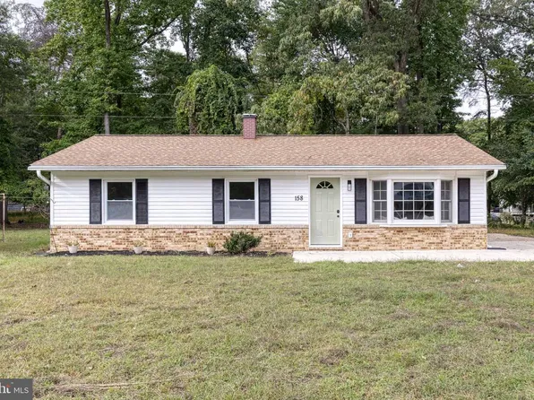 158 Grandview Ct, Pasadena, MD 21122
