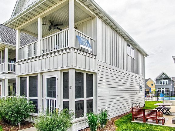 2nd image of 179 Leeward Way Cottage #18