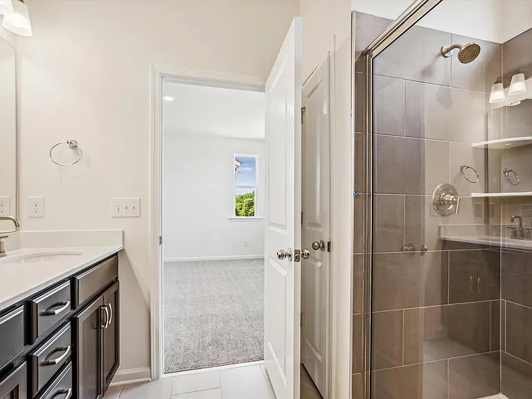 847 Parc Townes Dr #B — Photo 8