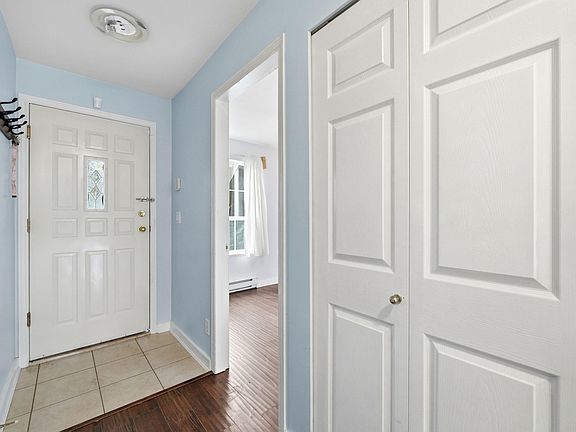 2nd image of 253 Casey St #123