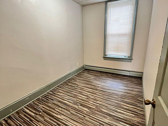 4th image of 412 Union St APT 1