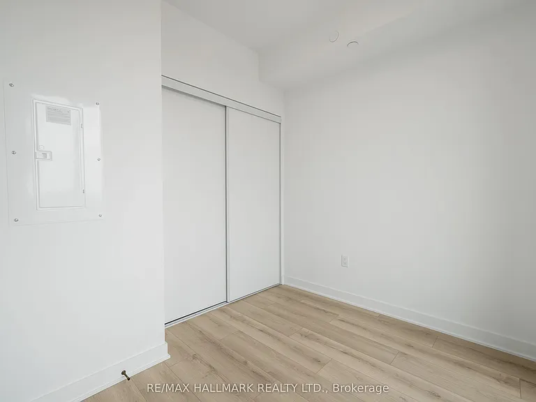 1185 Dupont St #627 — Photo 22