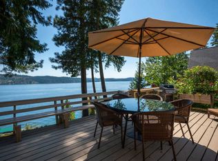 6844 W Rockford Bay Rd, Coeur D Alene, ID 83814