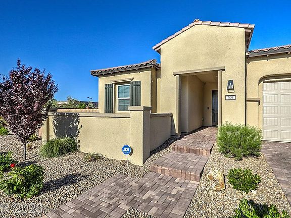 4th image of 209 Castellari Dr