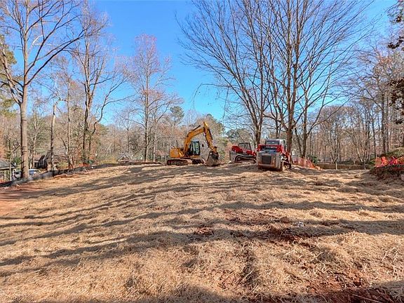 4th image of 371 Old Orchard Ct Lot 1132