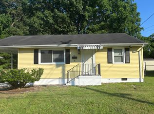 16 E Walker Rd, Hampton, VA 23666