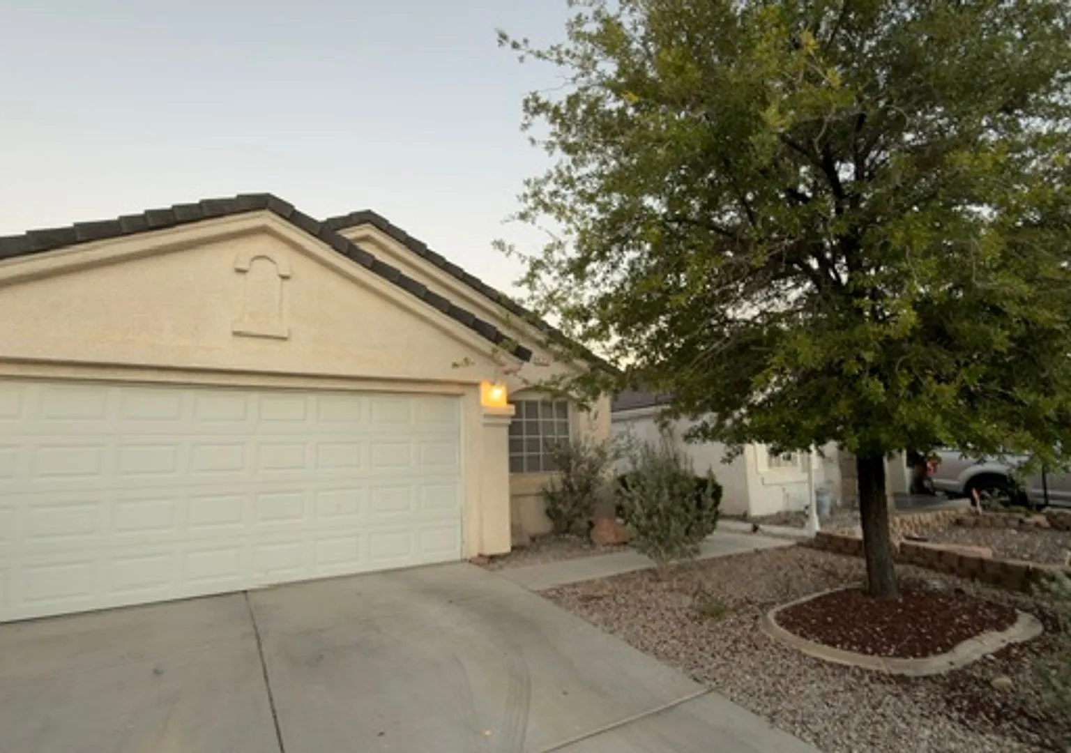 Gorgeous 3Bdrm 2 bath home — Photo 4