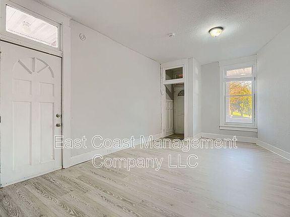 4th image of 2878 Harford Rd APT 2