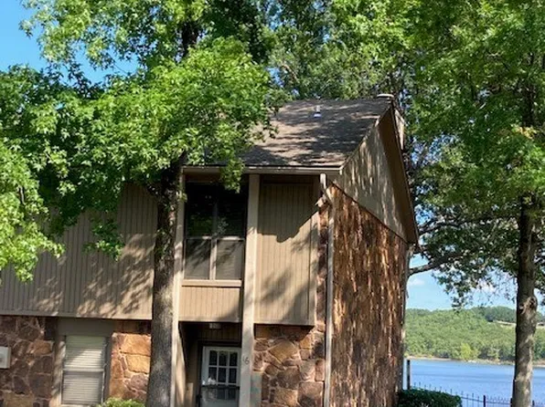 701 Lakeshore Dr #16, Eufaula, OK 74432