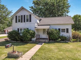 539 Chippewa St, Chippewa Falls, WI 54729
