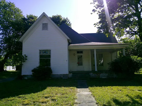326 N Hollis Ave, Sharon, TN 38255