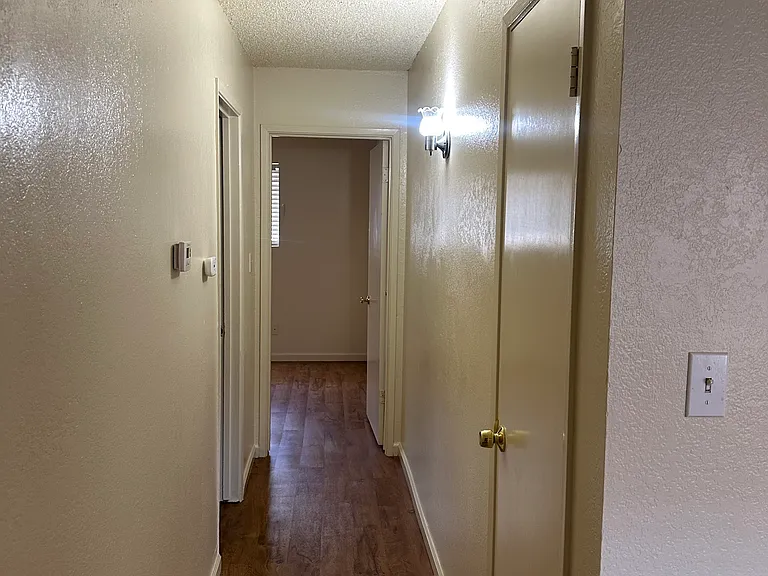 3467 N Marks Ave #102 — Photo 11
