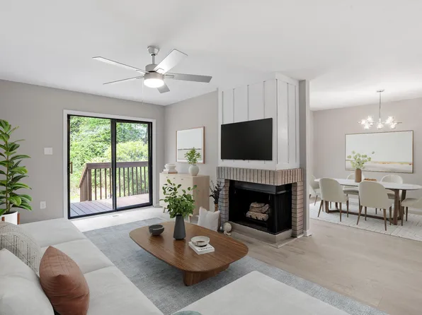 4100 Five Oaks Dr Unit 47, Durham, NC 27707