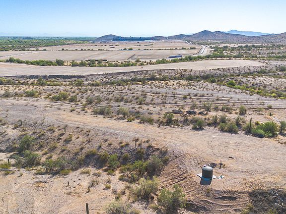 3rd image of 8400 S DYSART Road #-