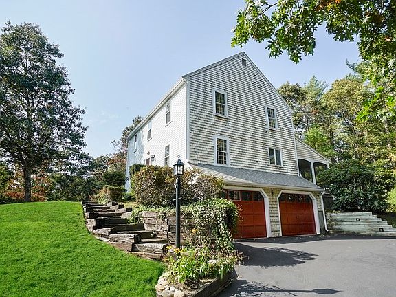 2nd image of 70 Stoney Point Dr