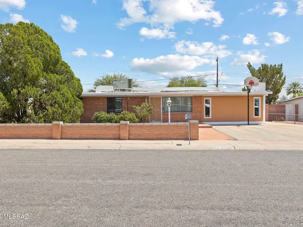 6166 E 31st St, Tucson, AZ 85711