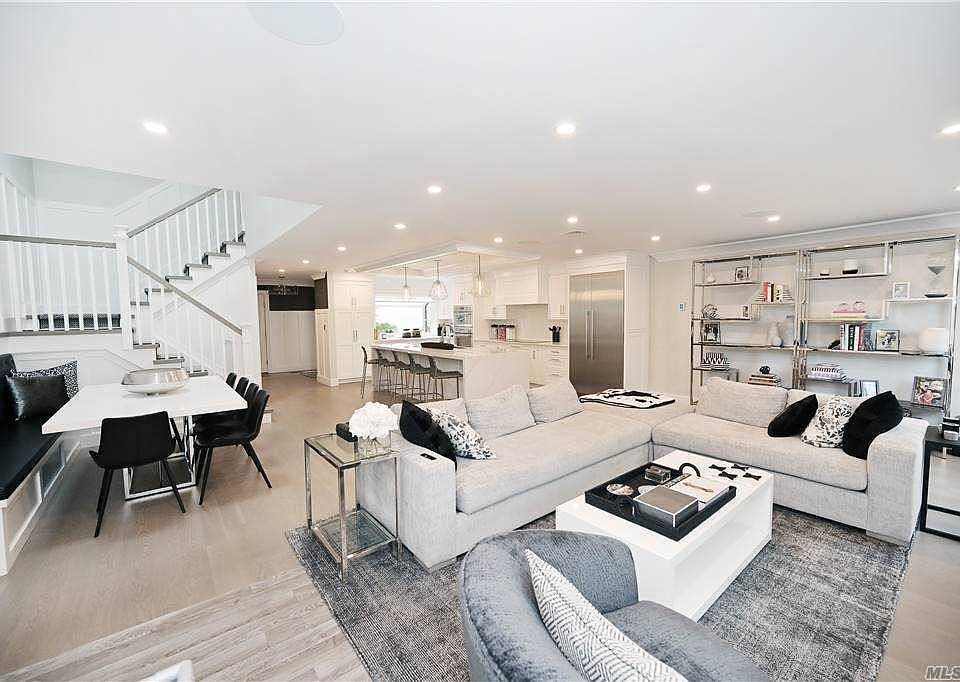 1st image of 104 Chestnut Ln #52