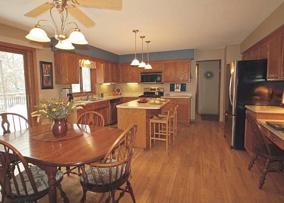 4th image of 3777 Greensboro Dr