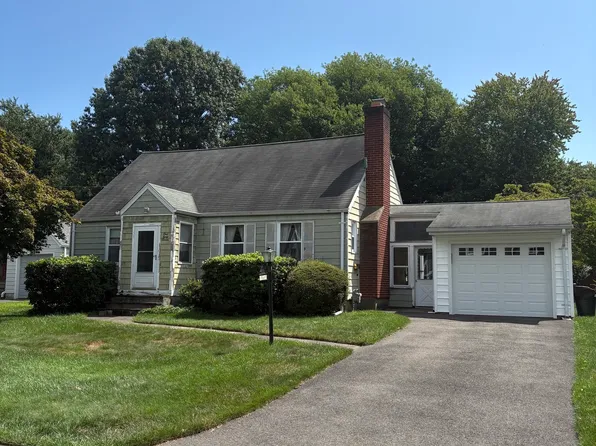 147 Candlewood Road, Fairfield, CT 06825