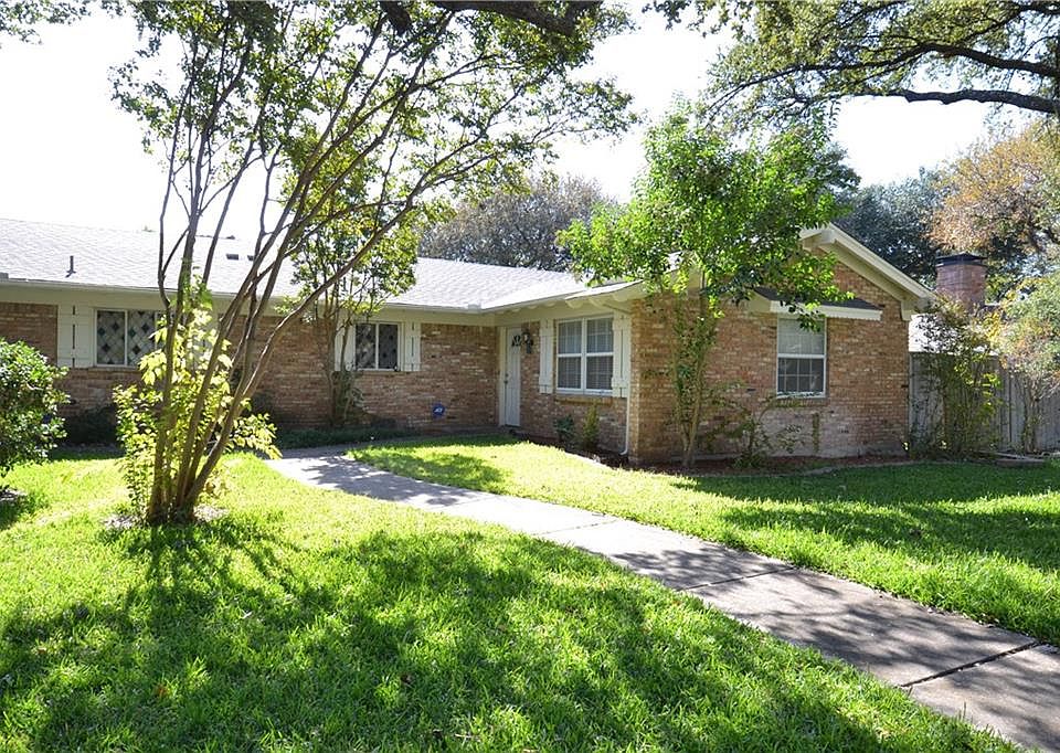 1st image of 7706 Village Trail Dr