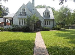 1200 Greenway Dr, High Point, NC 27262