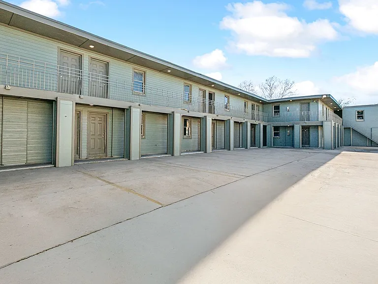 2316 Washington Ave #211 — Photo 10