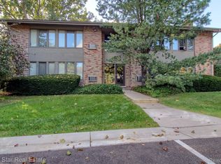 366 Concord Pl #2, Bloomfield Hills, MI 48304