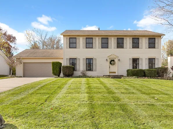 19292 Cherry Stone Ln, Strongsville, OH 44136