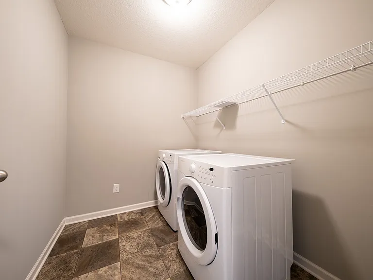 15430 Eagle Creek Way — Photo 26