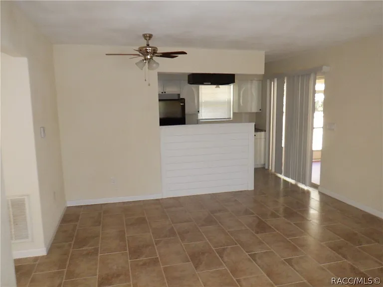 925 E Turner Camp Rd — Photo 3