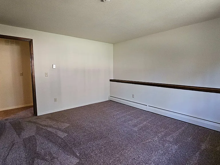 315 N Walnut St — Photo 13