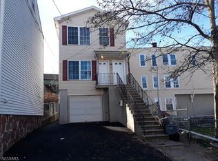 186 Mill St, Paterson, NJ