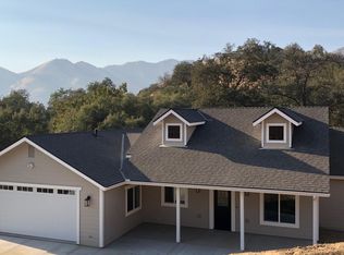 41955 Black Oak Dr, Three Rivers, CA 93271