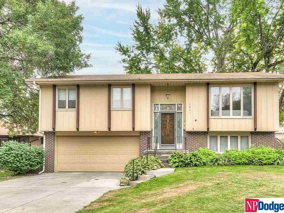 1st image of 3805 Robin Dr
