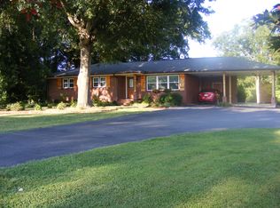 945 Jones Mill Rd, Cartersville, GA 30120