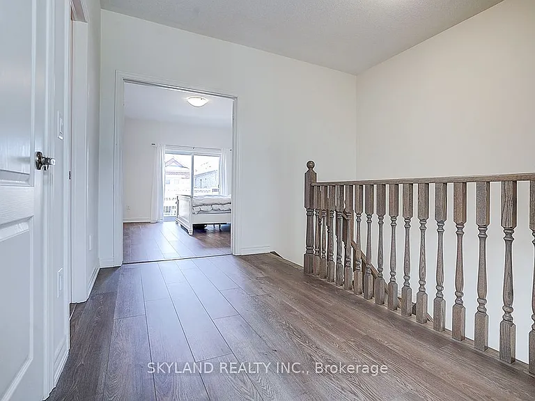 459 Dundas St E — Photo 21