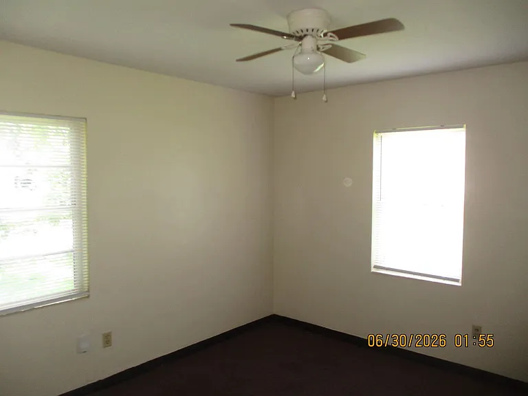 2502 Belmont Dr — Photo 6