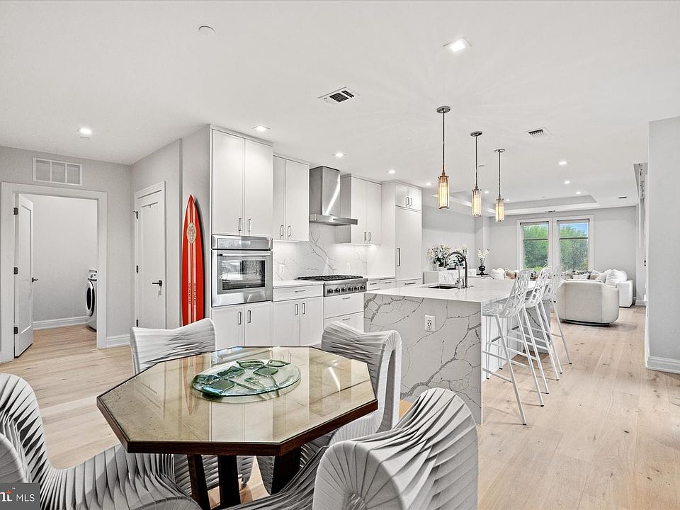 1st image of 8551 Connecticut Ave #603