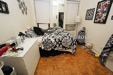 Rented by Universal Realty Group