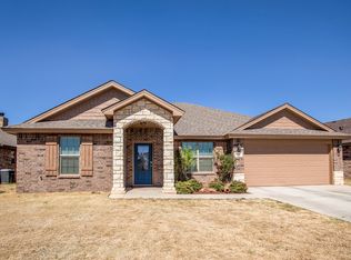 620 N 6th St, Wolfforth, TX 79382